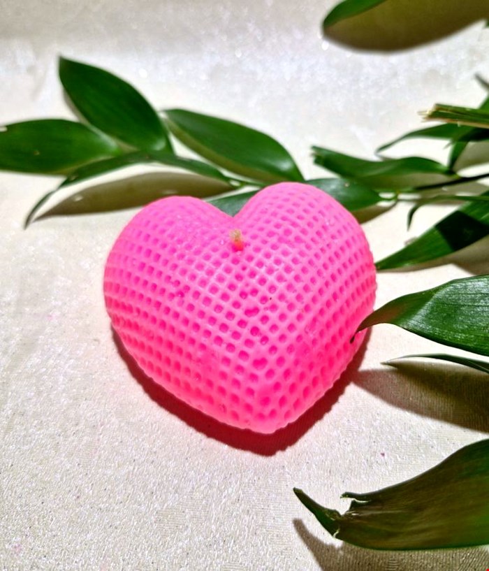 شمع قلبی صورتی